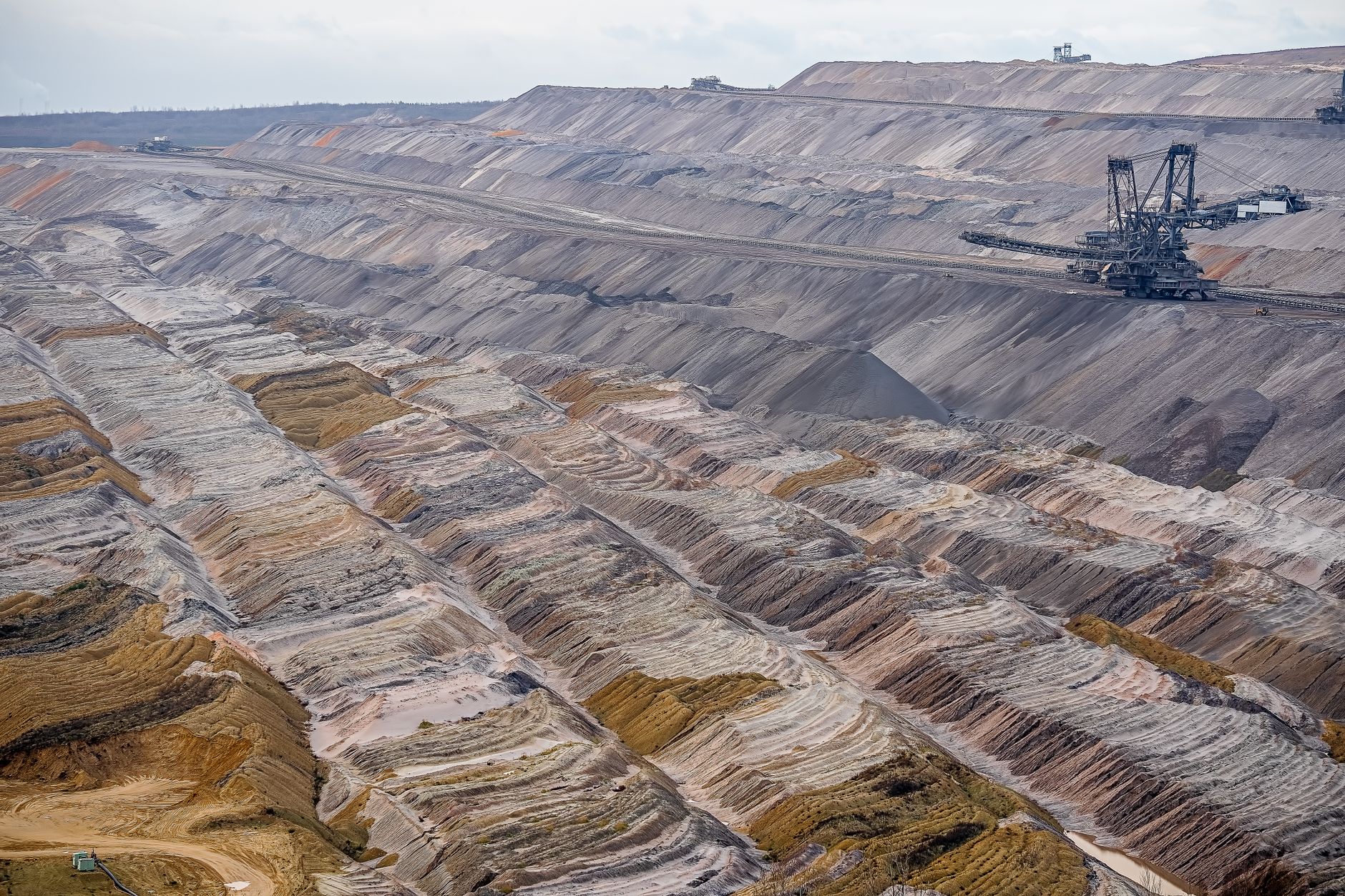 PKD 08.91.Z — Wydobywanie minerałów przemysłu chemicznego produkcji nawozów